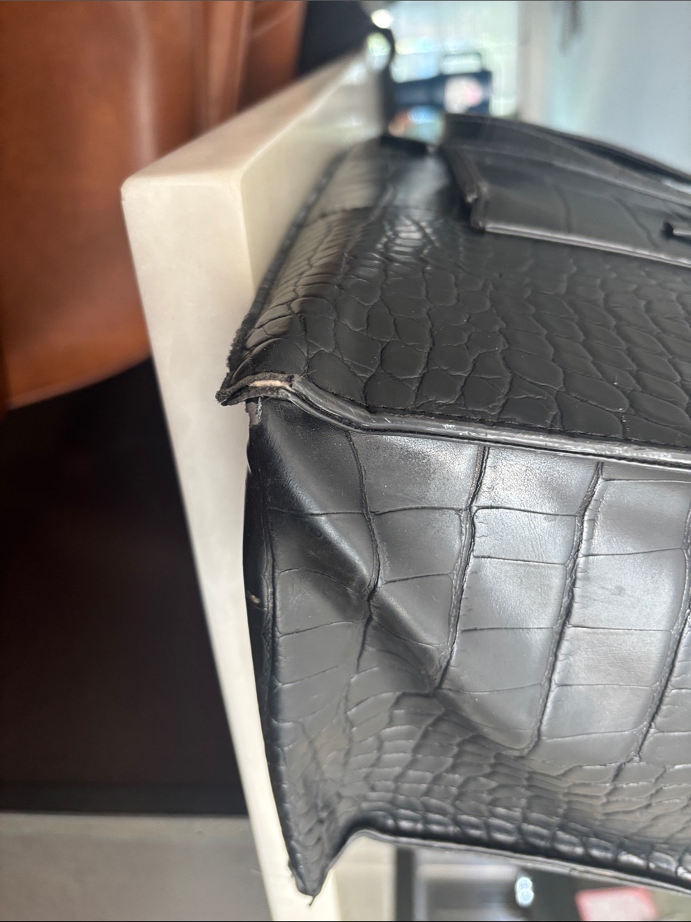 Beis Croc-Embossed Tote Bag - Picture 3 of 7